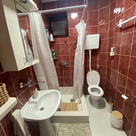 Hopovske Terase Dom wakacyjny Irig