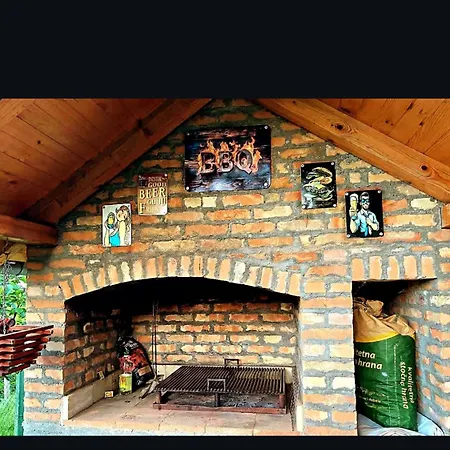 Hopovske Terase *