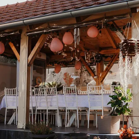 Hopovske Terase Dom wakacyjny Irig