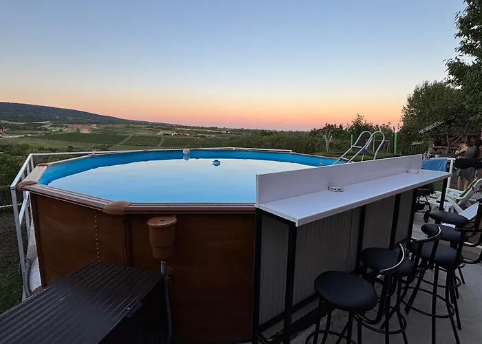 بيت للعطل Hopovske Terase *